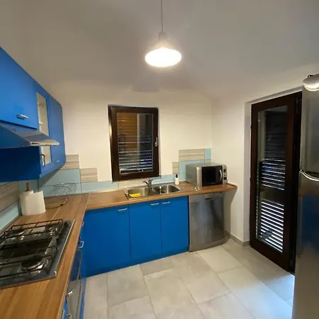Apartment Modern And Cozy Murty 1 And Murty 2 *